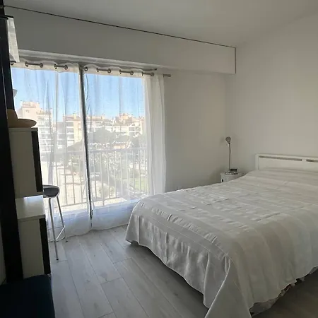 T3 Avec Vue Port, Dernier Etage A - Fr-1-826-8 Apartment Hyeres