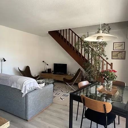 T3 Avec Vue Port, Dernier Etage A - Fr-1-826-8 * Hyeres