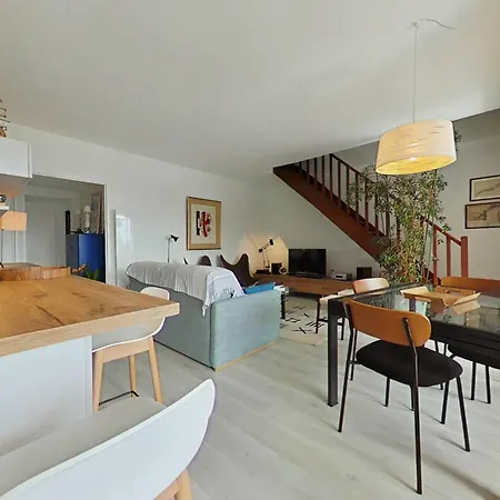 Apartment T3 Avec Vue Port, Dernier Etage A - Fr-1-826-8